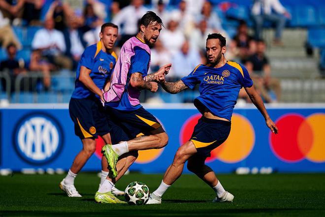 坛中树立了 坛中树立了